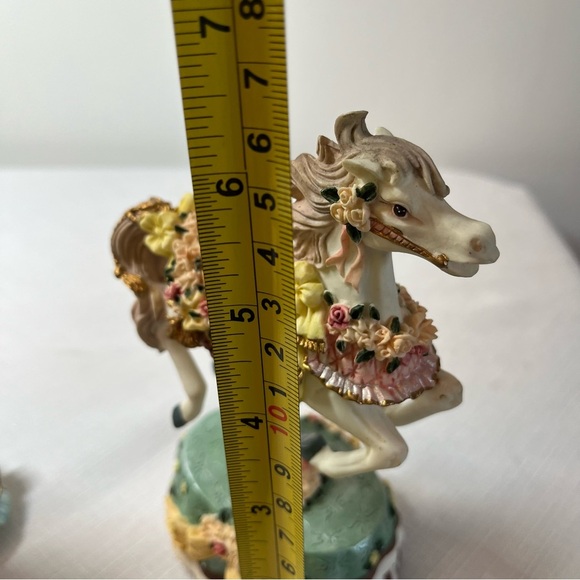 Heritage House Carousel Horse Figurines. Collectible. - Picture 7 of 8